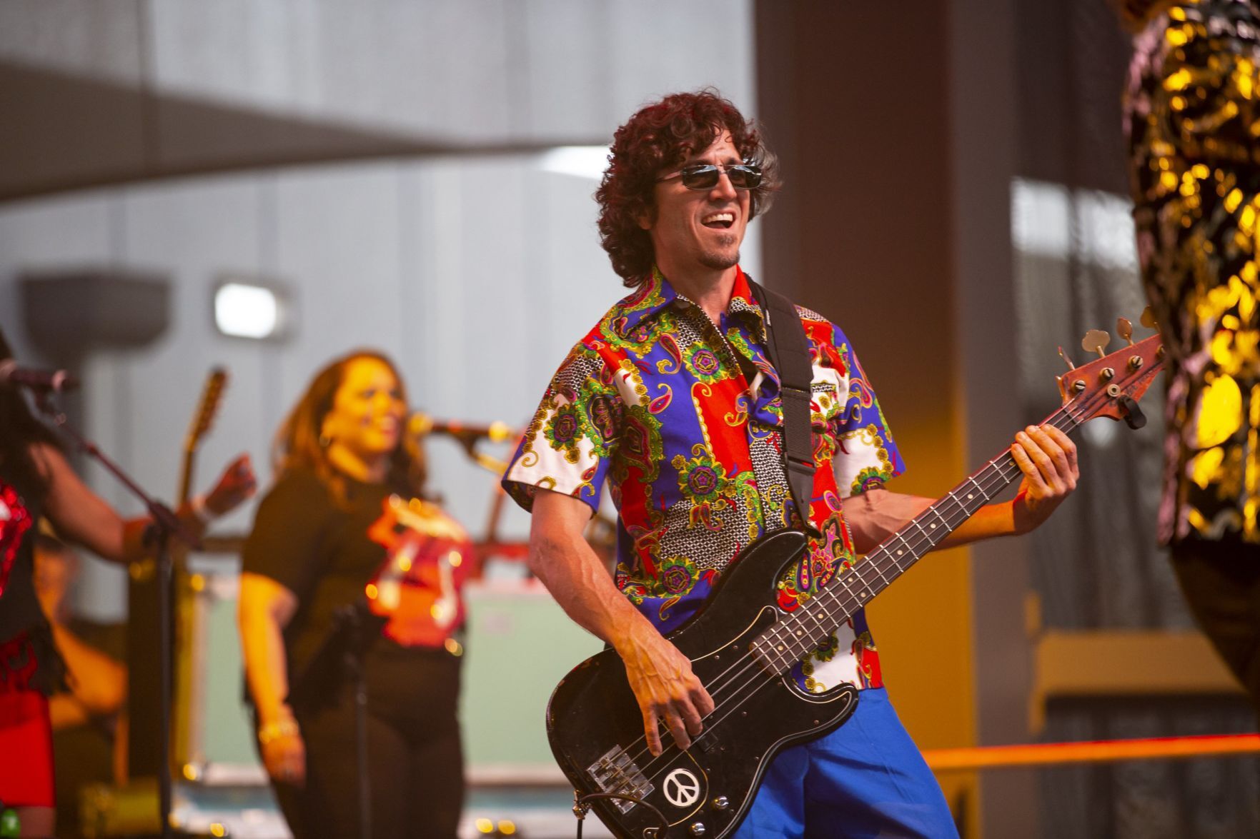 Rolling Stones tribute band performs at the new ÃÛÑ¿´«Ã½ Music Park